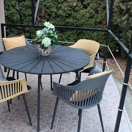 Daniella Vendeghaz Appartement Szihalom