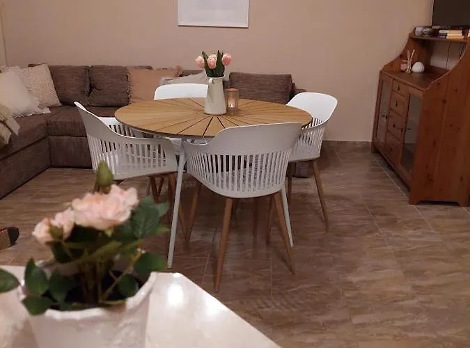 Appartement Daniella Vendeghaz Szihalom